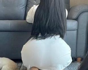 微密圈 – 120斤的小王同学的瑜伽裤写真：运动之余，这姿势也太美了吧？