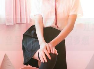 Feilin嗲囡囡 – 纯真与诱惑，江念鱼的蕾丝写真让人不禁想多想