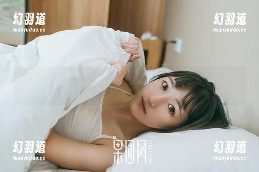 GIRLT果团网 - 看吧，丁晓楠的美足在高清照片中绝对占领你的视线！