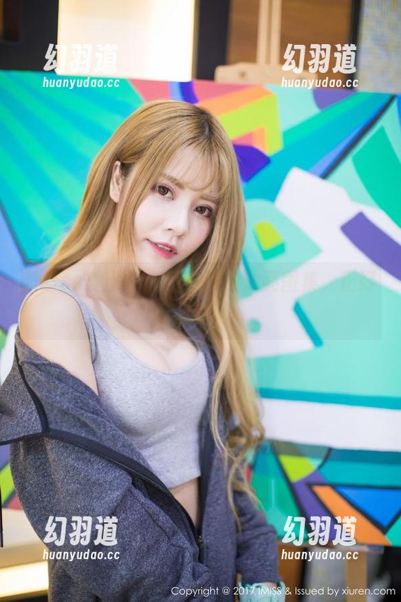 IMiss爱蜜社-萌奈子 IMiss爱蜜社 - 萌奈子的油亮图集,正好闪到我了!