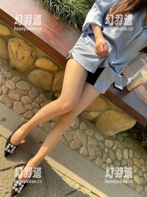 微密圈 - July芝岚又来了，图片和“嘿，sir”组合点燃你的好奇心！