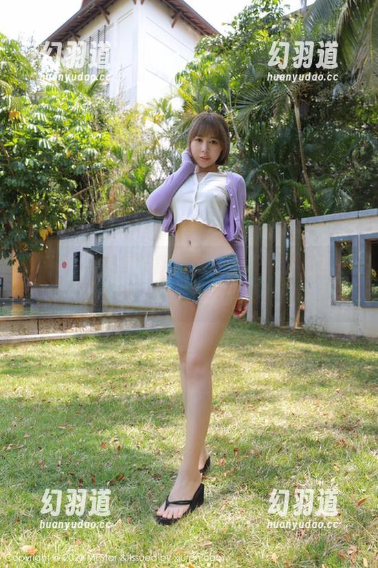 MFStar模范学院 - 最新写真：“黑丝搭档”周于希，不愧是个风趣的灵魂。
