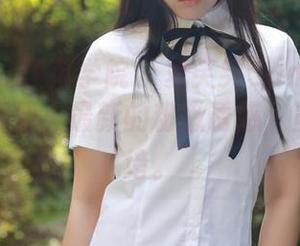 MFStar模范学院 – 夏笑笑Summer的粉色写真集：最新的粉嫩诱惑，虽说不算垮。