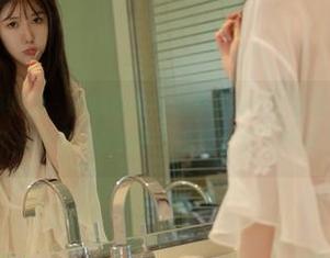 MFStar模范学院 – 独家高清！怎样才能让“温柔的柔”教我穿礼服？这画面只能保存，我的臆想飞起来了……