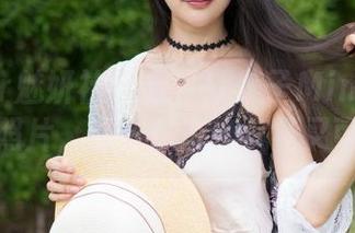 MiStar魅妍社 – 看了糯美子Mini的这些圣诞照片，我只想说：疯狂又可爱。