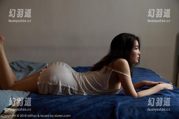 MiiTao蜜桃社 - 看吧，佩琦Pinky的美腿合集，光想象就让人浮想联翩。