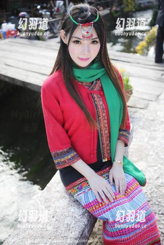 MyGirl美媛馆 - 王馨瑶yanni空姐写真美图，在我心中一秒钟就上天了。