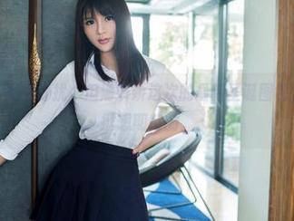 TuiGirl – 不想打扰，但潘娇娇这次的最新圣诞图包，真的让人挺想期待的。