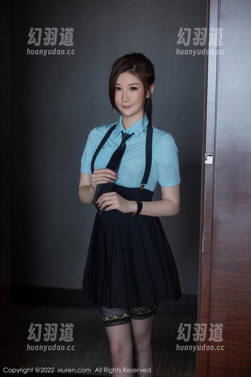 Xiuren秀人网 - 分享刘婷婷的肉丝：哎呀，看这一截，肚子也饿了！