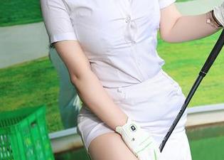 Xiuren秀人网 – 果儿victoria的红裙，高清口水套图，快来飨宴