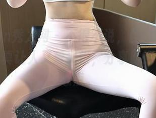 Xiuren秀人网 – 不得不说，西门小玉的内衣写真让人又爱又恨，分享时还真得小心点。