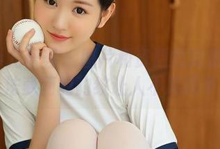 YouMi尤蜜荟 – 图片和资源的完美碰撞：合法萝莉的豹纹让人不忍释手！