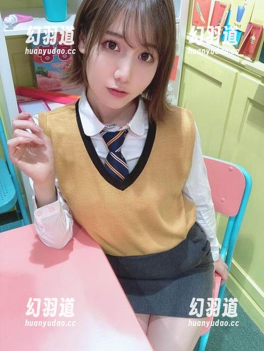 けん研的照片：爱宕日和——这也是个没见过的角度吧？谁说只要好看就行！