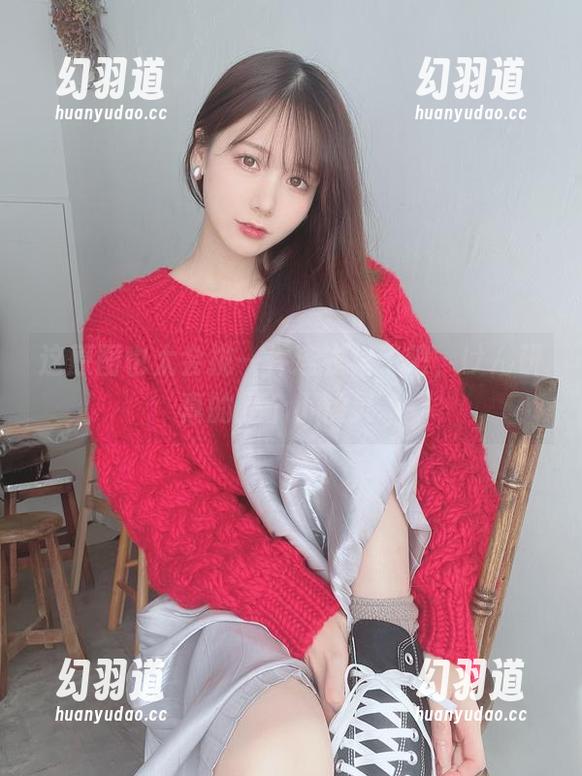 这原图也太会挑一件连衣裙了吧，けん研真的是个小精灵。