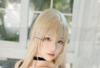 七七娜娜子，高清白皙，牛奶女仆的一日清晨