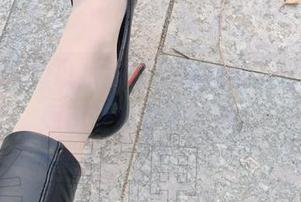 微密圈 – 难以抗拒啊，丝月神，这纯白的原图让我停不下来。