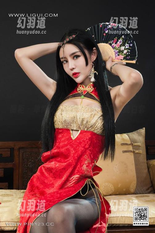 丽柜 - 单纯又不单调，然然带你看纯白套图分享！