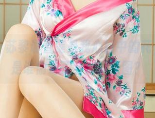 丽柜 – 苏黎说香莲是我心目中的花，敢问是谁偷走了全套的原图？