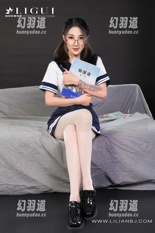 丽柜ligui - 校服写真如梦初醒，文欣分享不走寻常路的校园风