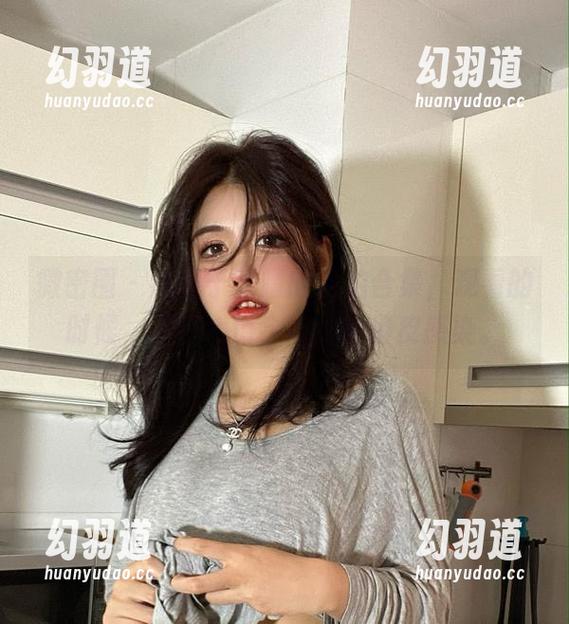 于芷晴 微密圈 - 这是于芷晴的自拍合集,观看的时候,不小心也会被她的俏皮感染。