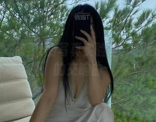 微密圈 – 俏妞t的写真实验室：私房与美足的交响曲
