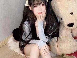 微密圈 – 十万口草莓粥粥美图集合：不信你看，礼服也能一秒变身大妈的跳舞裙！
