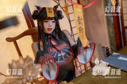 最新照片来了！咬人小小兔的兔子味蛋糕，太能引发讨论了吧，有人买吗？