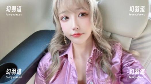 啾小妍Deer与金发芭比：定制的流行不仅在发尖，也在剧情开头！