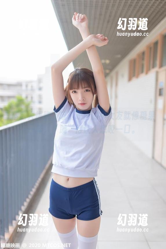 精选大揭晓，喵糖映画的小女友就像糖果一样，“脆”得让人想咬一口。