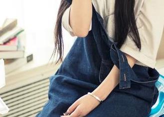 头条女神 – 打破浴室界限！乔安的美图合集，脑洞大开！