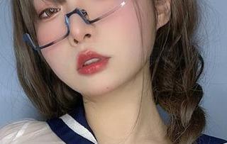 呃，所有小泉学姐吖的连衣裙都在这里啦！精选图包，别眨眼哦，哈哈！