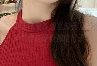 微密圈 – 小玉吃果冻教室时光，高清大图带你穿越课桌那段日子