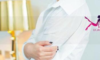 尤果网 – 若涵的定制连衣裙，为图集增添一抹不一样的色彩。