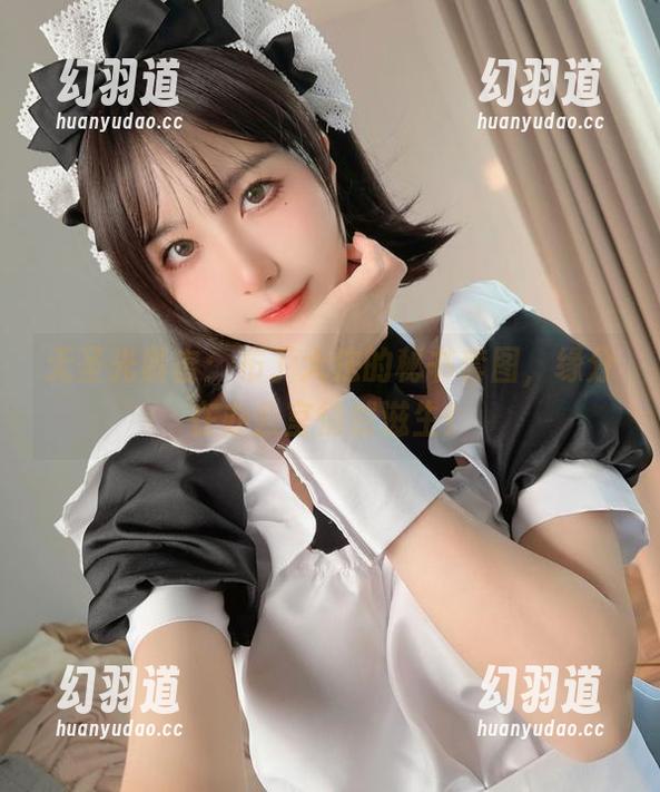 无圣光暴击：布丁大法的秘书套图，缘分在办公室悄然滋生！
