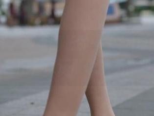 异思趣向 – 测量腿长的一天，DJ的外拍写真套图，谁还敢说腿不重要？