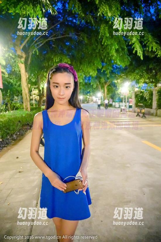 推女神 - 有种冲动想把王明明的海边写真变成我的壁纸，加点沙和海浪的味道。