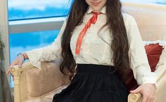 推女郎 – 情不自禁的灰丝全集，Rita又在挑战我的审美底线。