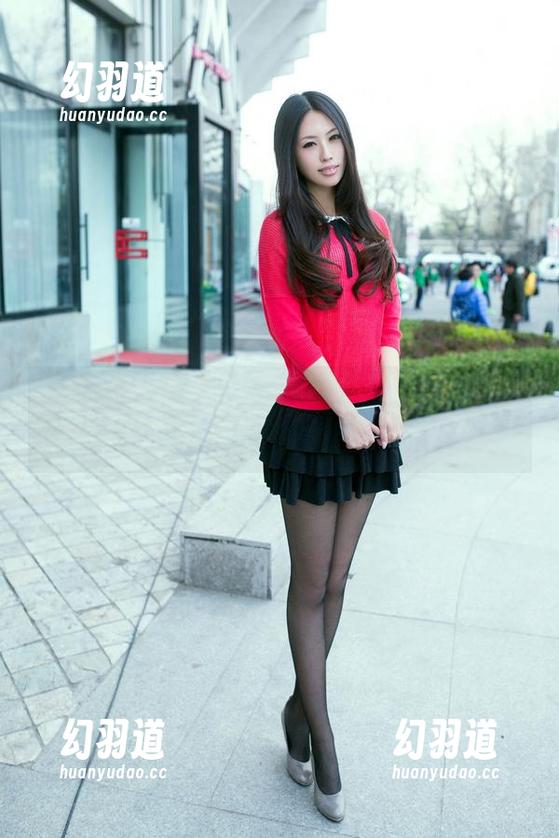 推女郎 - 图包大揭晓，Yu佳妮的奶牛画风让我忍不住想多看两眼。