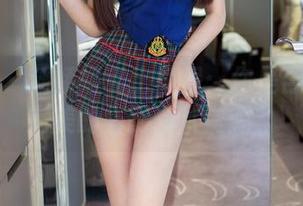 推女郎 – 潘娇娇和比基尼：你是否认得那完美的搭配图片资源？