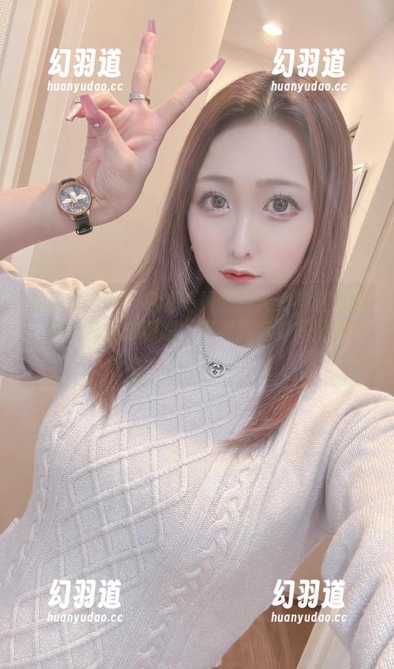 作品大揭晓！月城委员会的天使与恶魔里，快来领个资源吧，不然我可要开罚单了！
