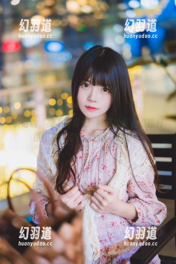 桜桃喵 实话说,能不能再把桜桃喵的红波点福利原图放大点?这色调,绝了。