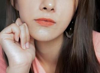 梦丝女神 – 肉丝之美——宁夏的私房美图折磨着我的想象力。