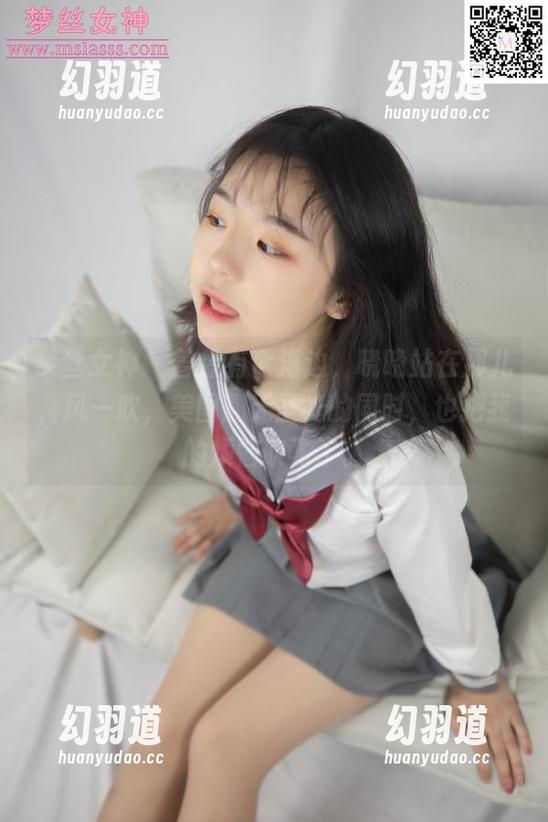 梦丝女神 - 曾经有个海边，晓晓站在那儿，风一吹，美图删无圣光的同时，也把我的烦恼吹飞了。