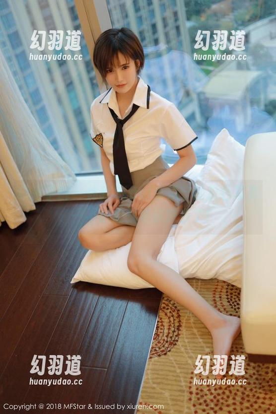 模范学院 - 体验SiByl李思宁的粉色写真，一不小心就要陷进去了！