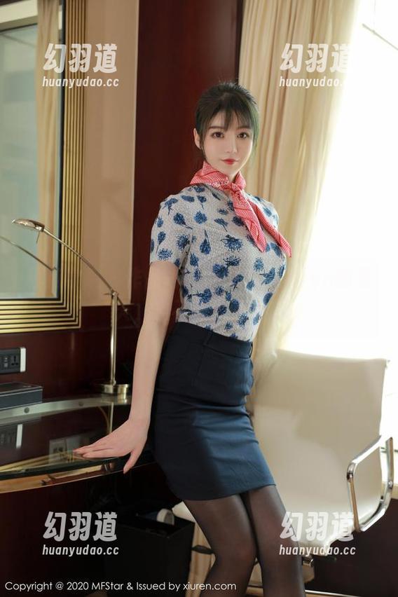 模范学院 - 作品+泳衣=艾莉Evelyn的夏天，能不能大胆些？