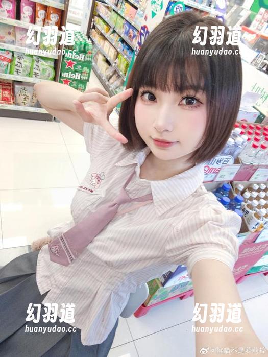 橙喵新作：泳衣，真心担心她会被淹没在自己的美丽中。