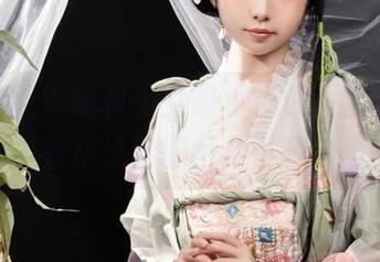 生化危机？爆机少女喵小吉说：没事，我有精选套图拯救世界！