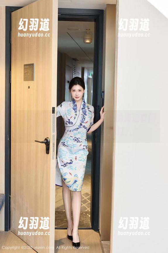 秀人网 - 更新啦！安妮Tess的海边套图，这场景好像在哪里见过？