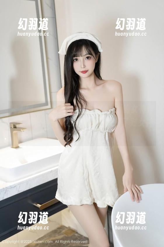秀人网 - 我的天，王馨瑶Yanni的女神作品集清晰得令人心慌，直接颠覆了对女神的定义。
