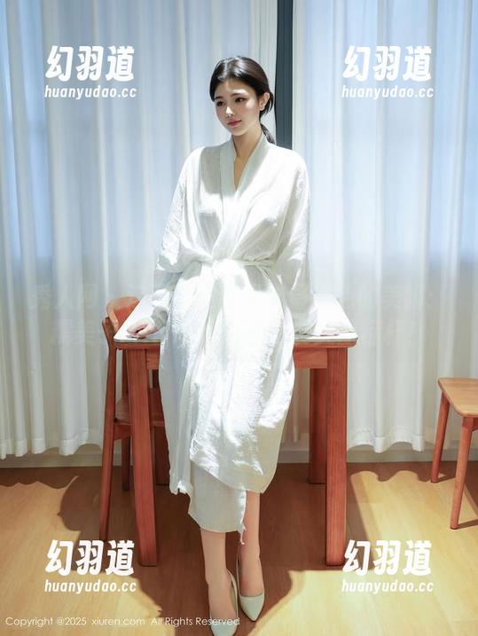 秀人网 - 这可能是你见过最出色的美脚：糯美子MINIbabe的免费美图标杆！